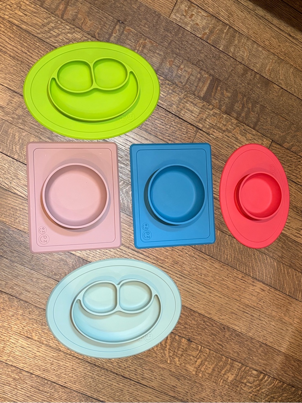 Ez Pz toddler plates/bowls